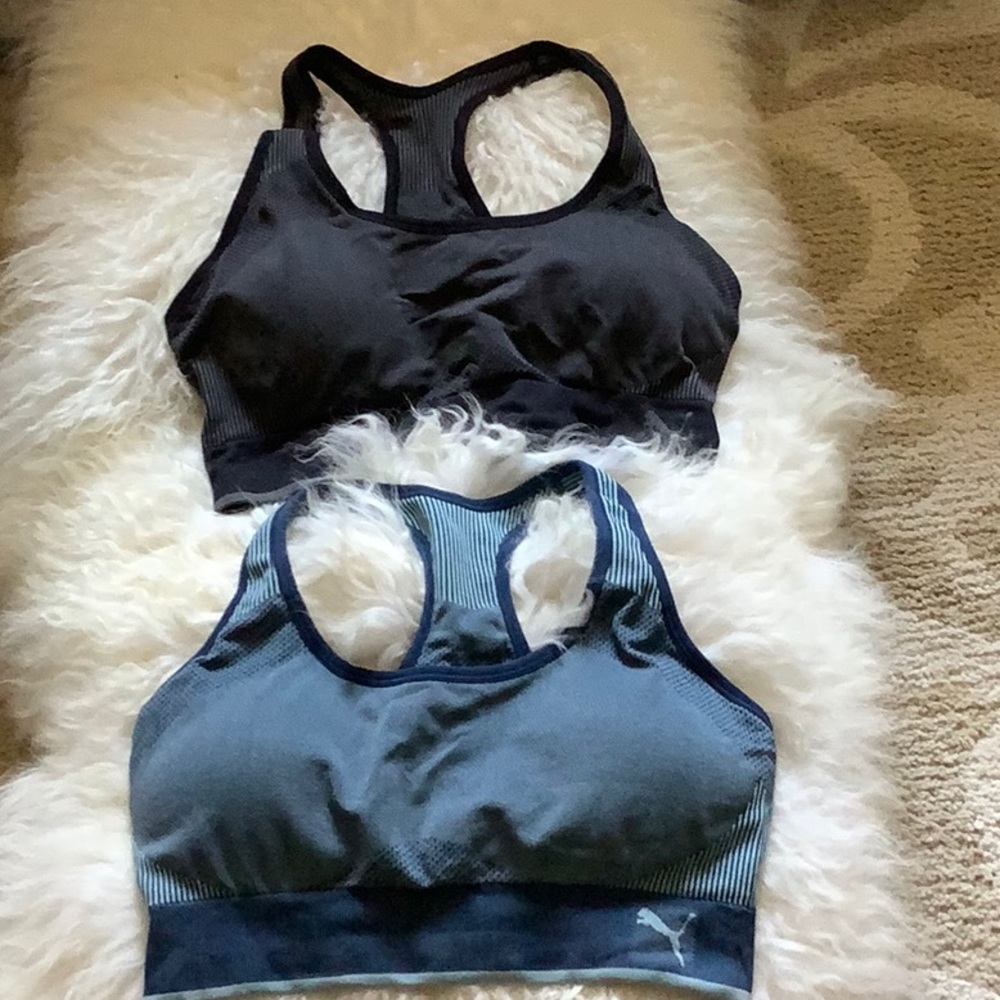 Puma sports bra size Large  black & blue